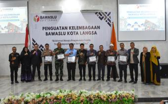 Penguatan Kelembagaan